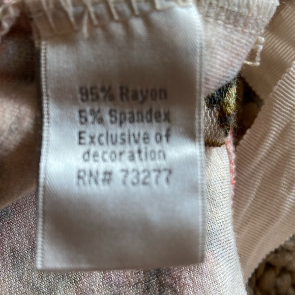 M/L flower blossom soft sweater with lace, ribbon closure. Worn interchangeably - Picture 4 of 11